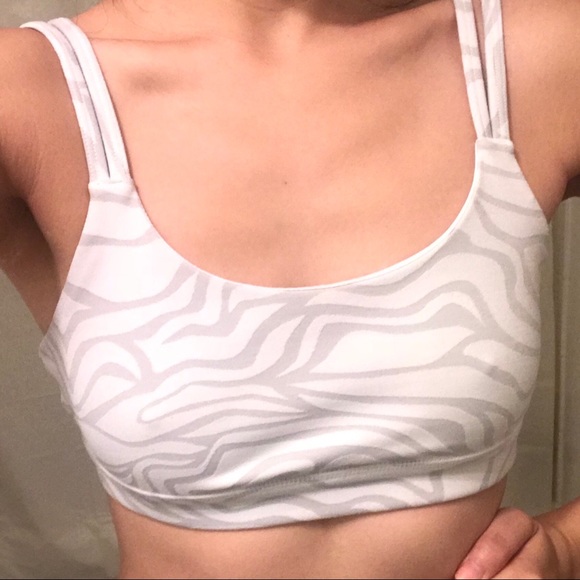 Alo Yoga WORK-IT-OUT BRA - Picture 3 of 3